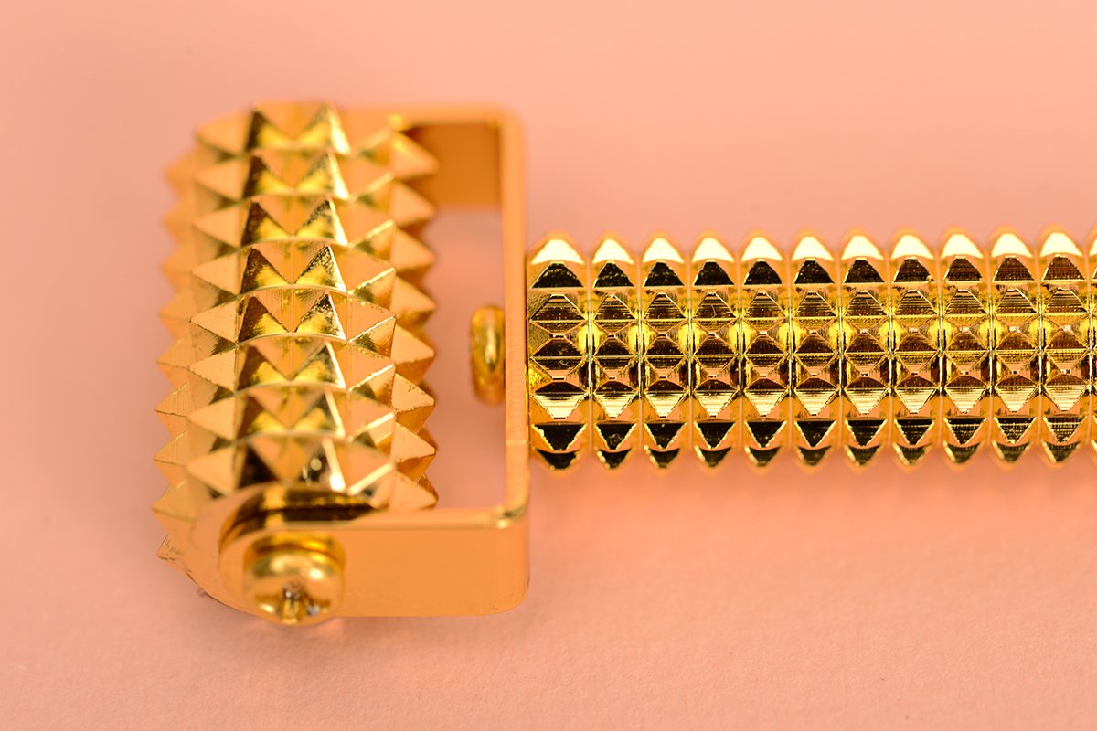 Gold point roller